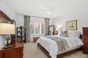 9200 E Prairie Rd, Evanston, IL 60203 - Photo 11