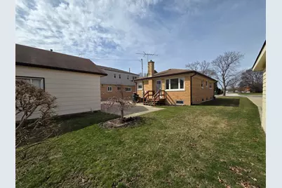 8423 N Shermer Road N, Niles, IL 60714 - Photo 23