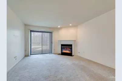 715 Elizabeth Drive #24, Wood Dale, IL 60191 - Photo 7