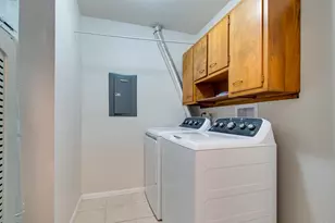 715 Elizabeth Dr, Wood Dale, IL 60191 - Photo 17