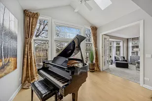 8711 Berkley Ct, Orland Park, IL 60462 - Photo 15