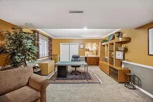 8711 Berkley Ct, Orland Park, IL 60462 - Photo 27