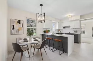 258 Stonegate Rd, Trout Valley, IL 60013 - Photo 5