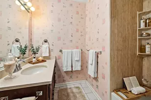 258 Stonegate Rd, Trout Valley, IL 60013 - Photo 23