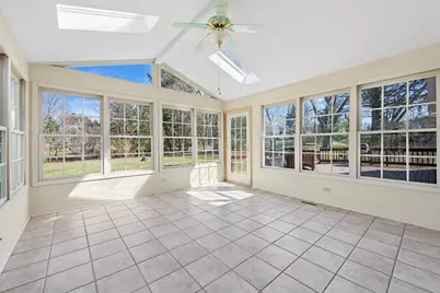 258 Stonegate Road, Trout Valley, IL 60013 - Photo 7