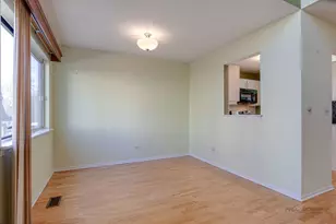 1835 Somerset Ct, Gurnee, IL 60031 - Photo 11