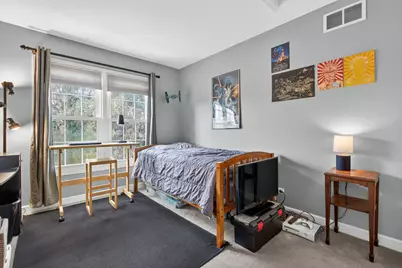 811 King Henry Lane, Saint Charles, IL 60174 - Photo 23