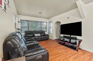 4820 W Haddon Ave, Chicago, IL 60651 - Photo 3