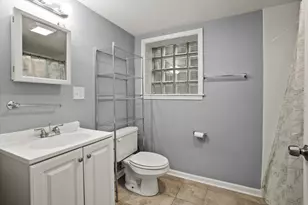 4820 W Haddon Ave, Chicago, IL 60651 - Photo 15