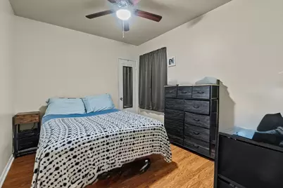 4820 W Haddon Avenue, Chicago, IL 60651 - Photo 11