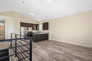 2855 W Arthington St, Chicago, IL 60612 - Photo 3