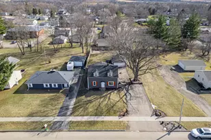 932 W 2nd St, Byron, IL 61010 - Photo 3