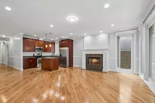 6454 N Sacramento Ave, Chicago, IL 60645 - Photo 7