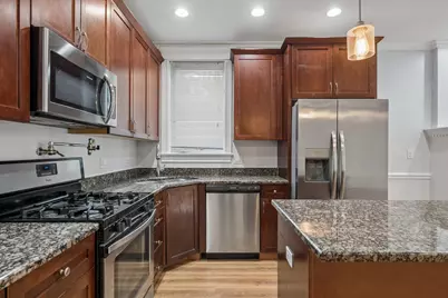 6454 N Sacramento Avenue #1, Chicago, IL 60645 - Photo 5