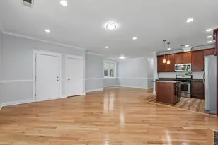 6454 N Sacramento Ave, Chicago, IL 60645 - Photo 11