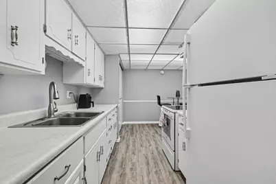 2440 186th Street #B1, Lansing, IL 60438 - Photo 9