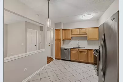 5105 Madison Street #306, Skokie, IL 60077 - Photo 7