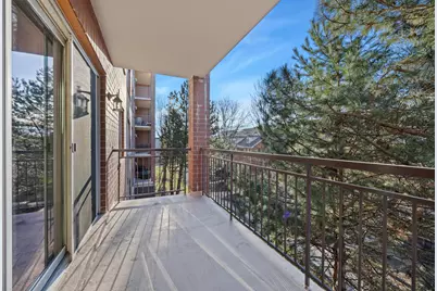 5105 Madison Street #306, Skokie, IL 60077 - Photo 3