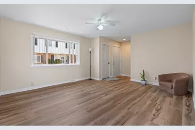 1358 Monomoy Street #A, Aurora, IL 60506 - Photo 7