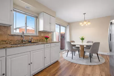 1358 Monomoy Street #A, Aurora, IL 60506 - Photo 9