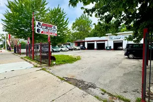 10610 S Vincennes Ave, Chicago, IL 60643 - Photo 3