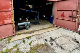 10610 S Vincennes Ave, Chicago, IL 60643 - Photo 11