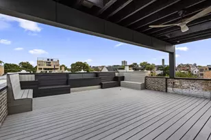 1230 W Newport Ave, Chicago, IL 60657 - Photo 25