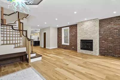 1230 W Newport Avenue, Chicago, IL 60657 - Photo 3