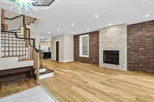 1230 W Newport Ave, Chicago, IL 60657 - Photo 3