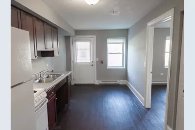 113 N Hickory Street #A, Joliet, IL 60435 - Photo 3