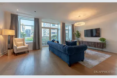 118 E Erie Street #15A, Chicago, IL 60611 - Photo 7