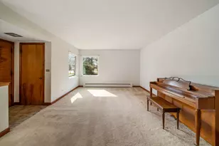 1008 Canfield Rd, Park Ridge, IL 60068 - Photo 11