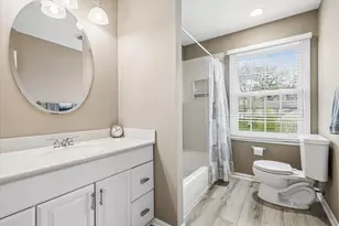 4233 Oaksbury Ln, Rolling Meadows, IL 60008 - Photo 23