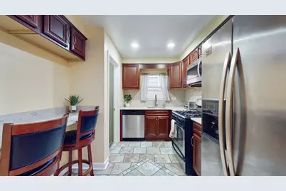 3703 S 58th Court, Cicero, IL 60804 - Photo 9