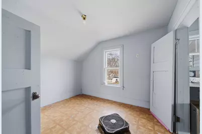 506 Ave F, Sterling, IL 61081 - Photo 7