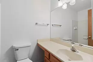 309 Emerald Ct, Bolingbrook, IL 60440 - Photo 13