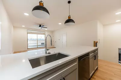 [Address not provided], Chicago, IL 60660 - Photo 7