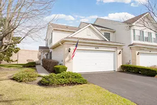 1279 Merrimack Ct, Crystal Lake, IL 60014 - Photo 1