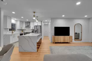 9317 Olcott Ave, Morton Grove, IL 60053 - Photo 25