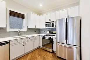 618 W Oakdale Ave, Chicago, IL 60657 - Photo 7