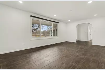 3002 N Maple Tree Lane, Wadsworth, IL 60083 - Photo 9