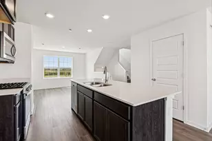 1395 Oakfield Ln, Pingree Grove, IL 60140 - Photo 9