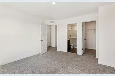 1395 Oakfield Lane, Pingree Grove, IL 60140 - Photo 17