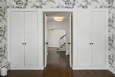 901 E Glenwood Road, Glenview, IL 60025 - Photo 15