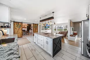 2314 Westward Dr, Spring Grove, IL 60081 - Photo 9