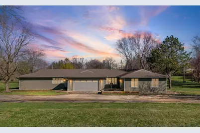 1902 Golf Drive, Mahomet, IL 61853 - Photo 1