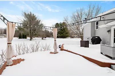 12715 Waltham Close, Roscoe, IL 61073 - Photo 33