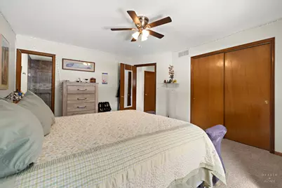 12715 Waltham Close, Roscoe, IL 61073 - Photo 23