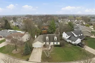 24 Bay Pointe Dr, Bloomington, IL 61704 - Photo 41