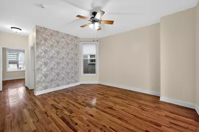 1926 W Oakdale Avenue, Chicago, IL 60657 - Photo 5